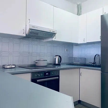 بيت للعطل Sea View House In