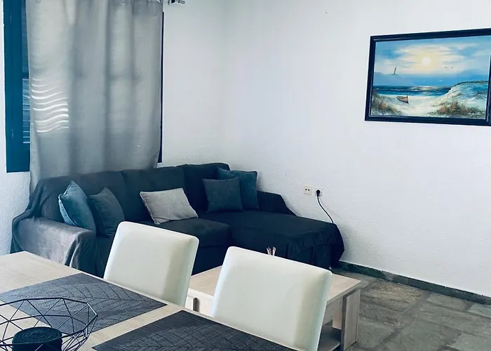 בית נופש Sea View House In